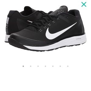 Nike Men Turf Shoes Black and White Size 8.5 NEW